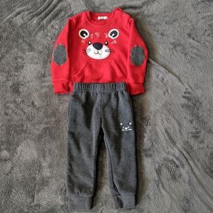 ♦️ B2G1FREE ♦️ sweatshirt with bear face